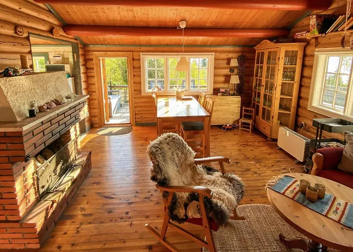 6 Person In * Leksvik