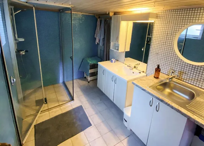 6 Person In Semesterbostad *